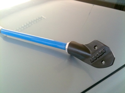 เหล็กค้ำโช็คหน้า Mugen ใส่ ฮอนด้า ซิตี้ 02-05 สภาพดีครับ เหล็กค้ำโช็คหน้า Mugen ใส่ ฮอนด้า ซิตี้ 02-05 สภาพดีครับ