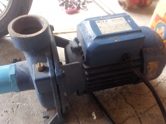 ปั้มน้ำ2นิ้ว2 แรงม้า WIZZ ใช้ไฟบ้าน220 V. พร้อมใช้ลองแล้วเสียงไม่ดังรอบจัด สูบน้ำได้500ลิตรต่อนาที