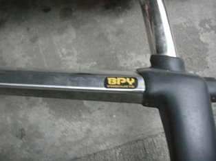 กันชนวีโก้ สภาพ 90\% กันชนวีโก้ สภาพ 90\%