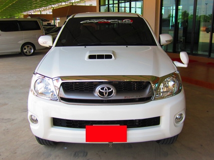 TOYOTA HILUX VIGO D4D Double Cab Prerunner VN Turbo 2.5 MT 10 TOYOTA HILUX VIGO D4D Double Cab Prerunner VN Turbo 2.5 MT 10