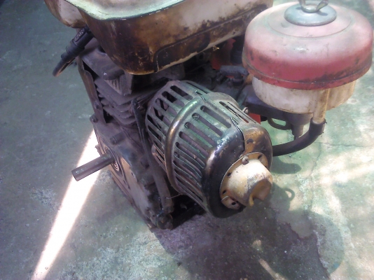 เครื่องยนต์เอนกประสงค์ HONDA 5.5 แรงม้า เป็นระบบCDI เครื่องยนต์เอนกประสงค์ HONDA 5.5 แรงม้า เป็นระบบCDI