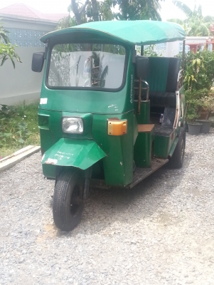 ขายถูก ตุ๊กๆ