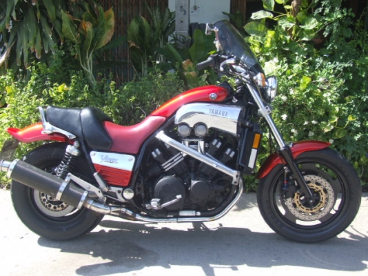 ขาย V-MAX 1200 ปี96 สภาพสวย เครื่องเยี่ยม พร้อมของแต่ง