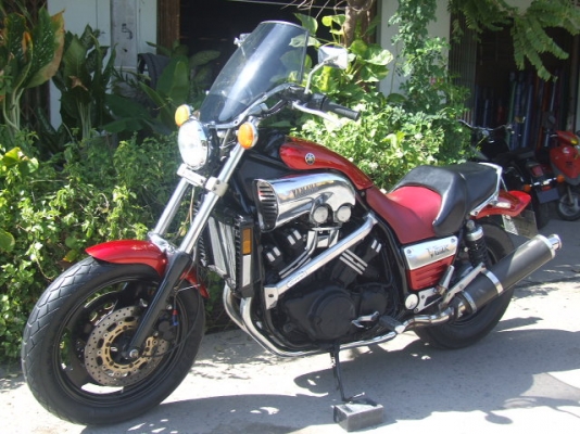 ขาย V-MAX 1200 ปี96 สภาพสวย เครื่องเยี่ยม พร้อมของแต่ง