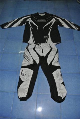 ชุดวิบากมือสอง ONEAL จากอเมริกาขายถูก