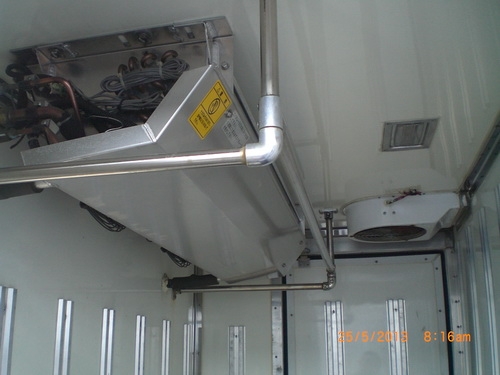 ตู้ทำความเย็น บนรถบรรทุก 4.30 เมตร เก่านอกหนาสวย