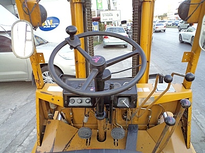 ขายรถยกTCM 2 ตัน เครื่องดีเซลอีซูซุ กระบอกคู่ เสาสูง 3 เมตร ยางตัน พวงมาลัยเพาเว่อร์ สีเดิมจากนอก นำเข้าจากญี่ปุ่น ใช้งานได้ทันที ขายรถยกTCM 2 ตัน เครื่องดีเซลอีซูซุ กระบอกคู่ เสาสูง 3 เมตร ยางตัน พวงมาลัยเพาเว่อร์ สีเดิมจากนอก นำเข้าจากญี่ปุ่น ใช้งานได้ทันที