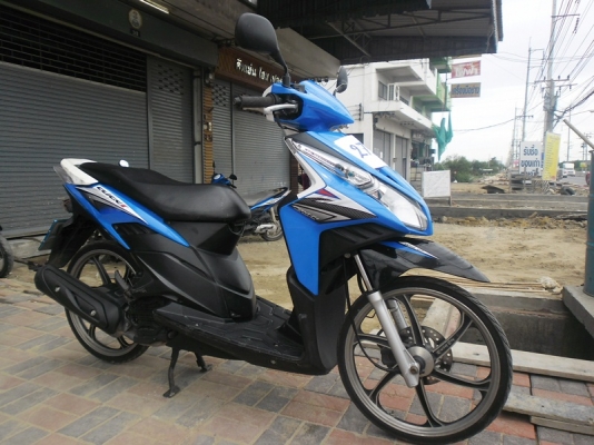 click.iปี54รถสวยเครื่องเดิมๆสีสวยเล่มพร้อม/โอนลอย