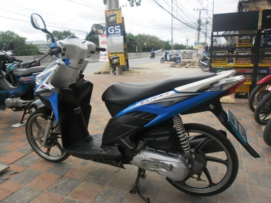 click.iปี54รถสวยเครื่องเดิมๆสีสวยเล่มพร้อม/โอนลอย