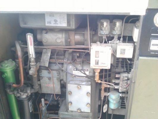 ปั๊มลม hitachi