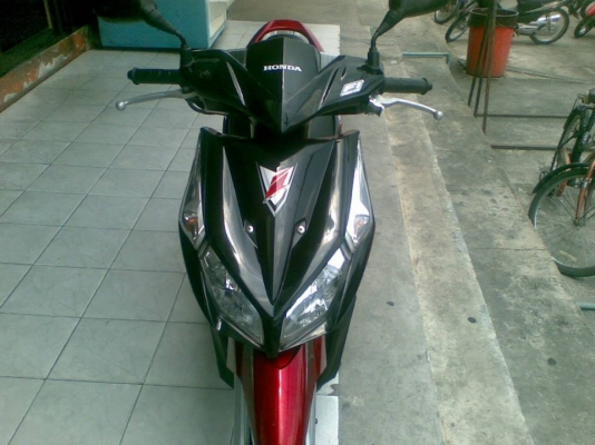 รถสวยจริง ขายถูก Honda Click &ndash; i ปี 2554 สีดำ แดง สนใจจริงลดได้