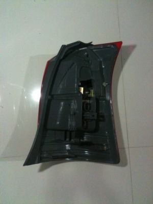 ไฟท้าย วิช ข้างซ้ายของแท้แผง คุม แอลอีดี ครบ ไฟท้าย วิช ข้างซ้ายของแท้แผง คุม แอลอีดี ครบ