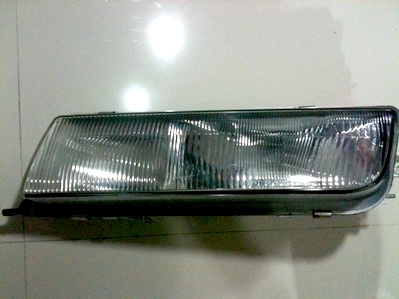 ไฟเซฟิโร่ A31 สเปกเมกา ข้างขวาสภาพสวยเลยครับ