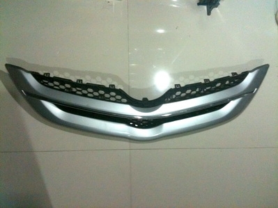 กระจังวิออส คิ้วโครเมี่ยมครบ ของแท้ ขาครบ ส่ง ปณ ได้ครับ