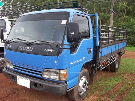 ขาย อีซุ 6 ล้อ NPR 130 แรง / ปี 2548 / กระบะยาว 4.30 เมตร ( ยางเรเดี่ยลใหม่ 6 เส้น )