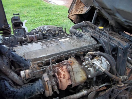 ขาย อีซุ 6 ล้อ NPR 130 แรง / ปี 2548 / กระบะยาว 4.30 เมตร ( ยางเรเดี่ยลใหม่ 6 เส้น )