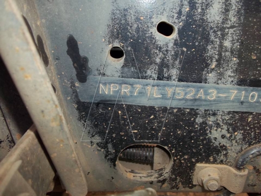 ขาย อีซุ 6 ล้อ NPR 130 แรง / ปี 2548 / กระบะยาว 4.30 เมตร ( ยางเรเดี่ยลใหม่ 6 เส้น )