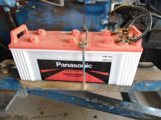 ขายรถไถ FORD 6600 T5 พร้อมอุปกรณ์ 2 ชิ้น  ด่วนๆๆๆ