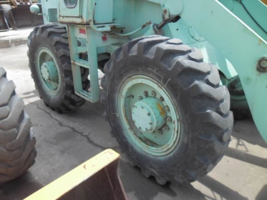 ขายด่วน!!! รถตักเก่านำเข้าจากญี่ปุ่น แท้ๆ สภาพดีมากๆ Komatsu  JH30B s/n JH30B-9883 รถไม่เคยผ่านการใช้งานในประเทศไทย