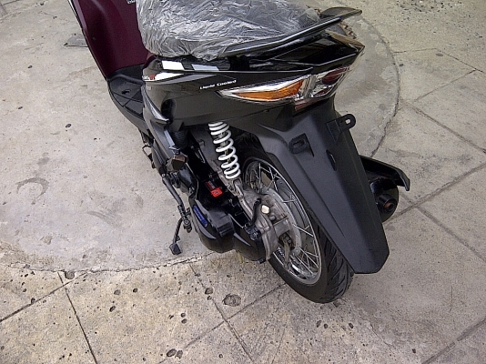 Yamaha-Mio 125cc Top เครื่องเนียนมากครับ ล้อแม็กจากศูนย์