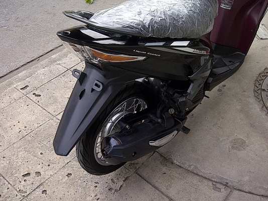 Yamaha-Mio 125cc Top เครื่องเนียนมากครับ ล้อแม็กจากศูนย์