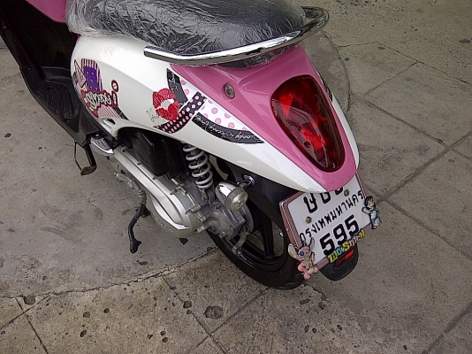 Honda-Scoopy i 110cc เครื่องเนียนมากครับ สภาพเยี่ยมเลยครับ