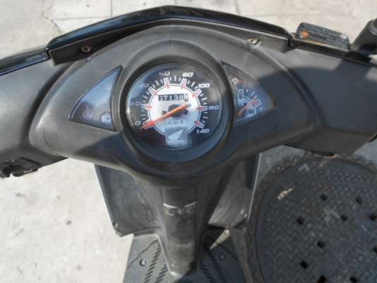 Honda-Click เครื่องดีครับ ราคาถูกมากๆครับ เข้ามาดูก่อนคับ