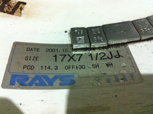 ขายล้อRAYS Gram lights 57c แท้ สีขาว ขอบ 17 5/114 ล้อหน้ากว้าง 7.5 off 30 หลัง 8.5 off 40