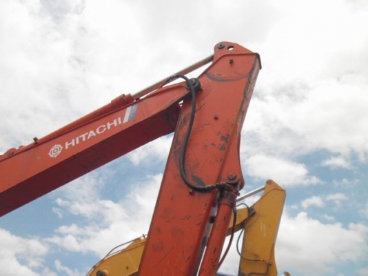 ขายถูก!! HITACHI EX120-2 เก่าญี่ปุ่นพึ่งถึงไทยสภาพพร้อมใช้งาน ราคา 9,800,000 บาท
