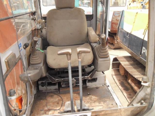 ขายถูก!! HITACHI EX120-2 เก่าญี่ปุ่นพึ่งถึงไทยสภาพพร้อมใช้งาน ราคา 9,800,000 บาท