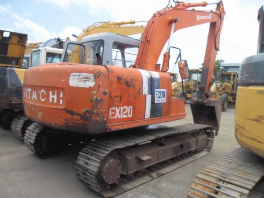 ขายถูก!! HITACHI EX120-2 เก่าญี่ปุ่นพึ่งถึงไทยสภาพพร้อมใช้งาน ราคา 9,800,000 บาท