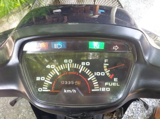 ขาย Honda ดรีมท้ายมน ภาษีเต็ม ทบ.โอน  12,5 00 บาท