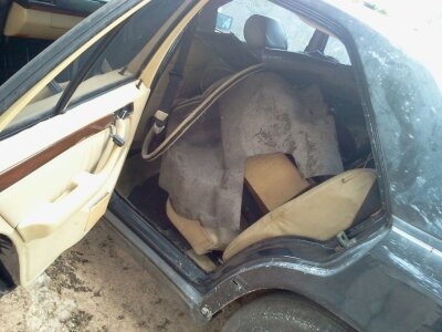 ขายบอดี้ BENZ w124 ไม่มีทะเบียน ไม่มีเครื่องยนต์ เอาไปเป็นอะไหล่คับ ขายบอดี้ BENZ w124 ไม่มีทะเบียน ไม่มีเครื่องยนต์ เอาไปเป็นอะไหล่คับ