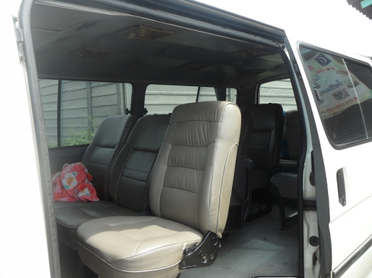 ขายด่วนๆรถตู้พร้อมใช้งาน รับส่งนักเรียน