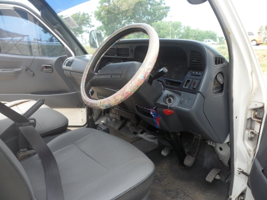 ขายด่วนๆรถตู้พร้อมใช้งาน รับส่งนักเรียน