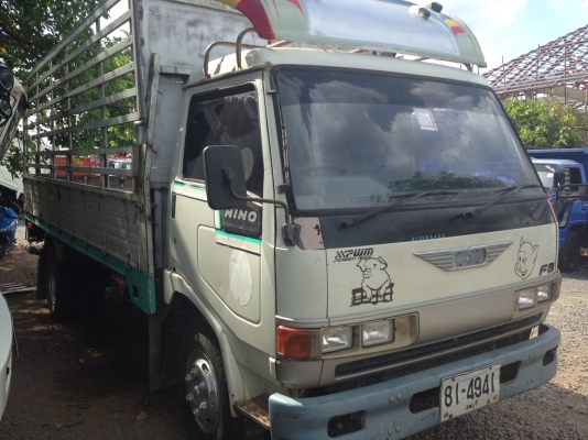 ขายรถ6ล้อHINO FB2W ยาว5เมตร รถห้างแท้ ซูเปอร์เสี่ย