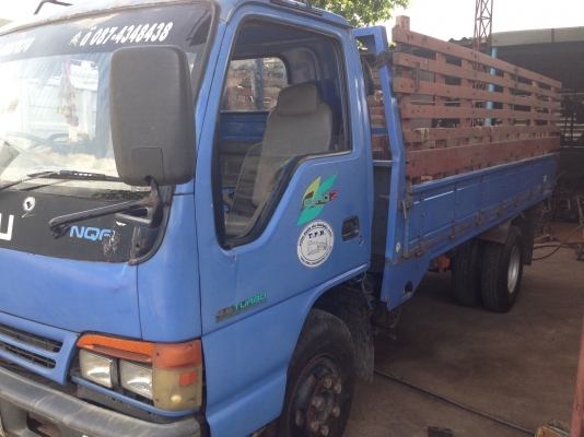 ขาย6ล้อหัวการ์ตูนNPR 120แรง ฝาขาว