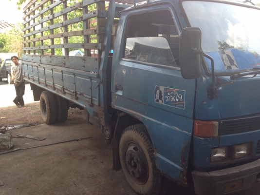 ขายNPR 115 ยาว5เมตร พร้อมคอกไม้