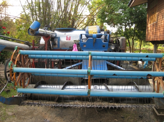 ขายรถเกี่ยว