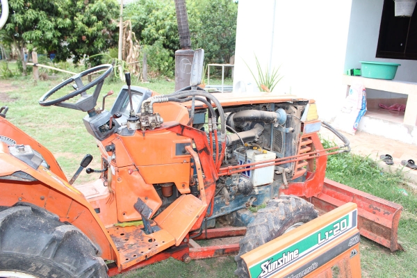 ขายด่วน kubota L1-20 4wd (วางมัดจำแล้วครับ)