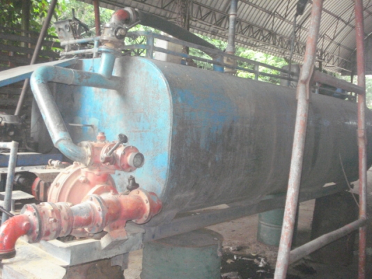 ขายแทงค์น้ำ 6000 ลิตร พร้อมปั๊ม หัวฉีด เครื่องยนต์ ท้ายของ ISUZU