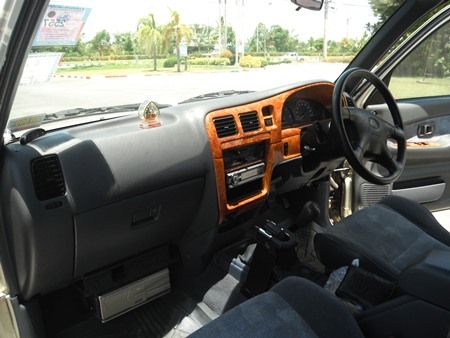 ขาย TOYOTA TIGER 3.0 EFI EXTRACAB รถสวยมาก วิ่งมาแค่ 43000 โล แท้ สภาพสวย สุดๆใหม่ สุดๆ