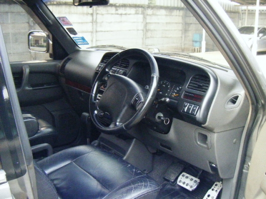 ขายอีซูซุทรูเปอร์ปี97ตัวท็อป3.2ลิมิเต็ด