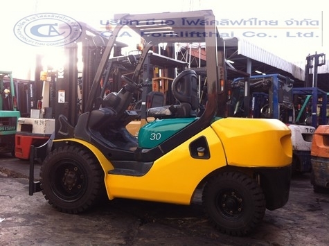 ขาย รถโฟล์คลิฟท์ KOMATSU รุ่น FD30-16