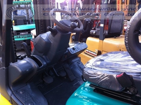 ขาย รถโฟล์คลิฟท์ KOMATSU รุ่น FD30-16