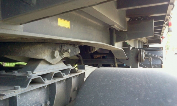 NISSAN DIESEL 6 ล้อหัวลาก พร้อมหางดั้ม สวยมากค่ะ เพียง 4x,xxx กม. ค่ะ