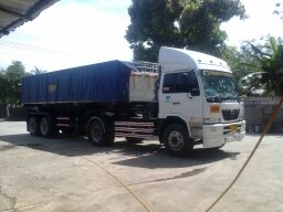 NISSAN DIESEL 6 ล้อหัวลาก พร้อมหางดั้ม สวยมากค่ะ เพียง 4x,xxx กม. ค่ะ