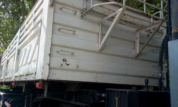 NISSAN DIESEL 6 ล้อหัวลาก พร้อมหางดั้ม สวยมากค่ะ เพียง 4x,xxx กม. ค่ะ