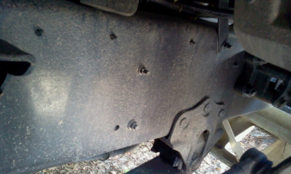 NISSAN DIESEL 6 ล้อหัวลาก พร้อมหางดั้ม สวยมากค่ะ เพียง 4x,xxx กม. ค่ะ