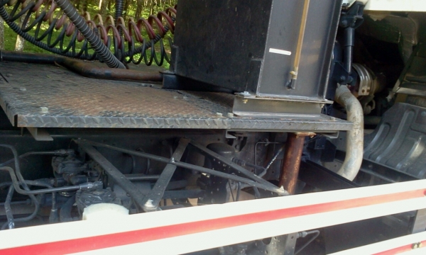 NISSAN DIESEL 6 ล้อหัวลาก พร้อมหางดั้ม สวยมากค่ะ เพียง 4x,xxx กม. ค่ะ